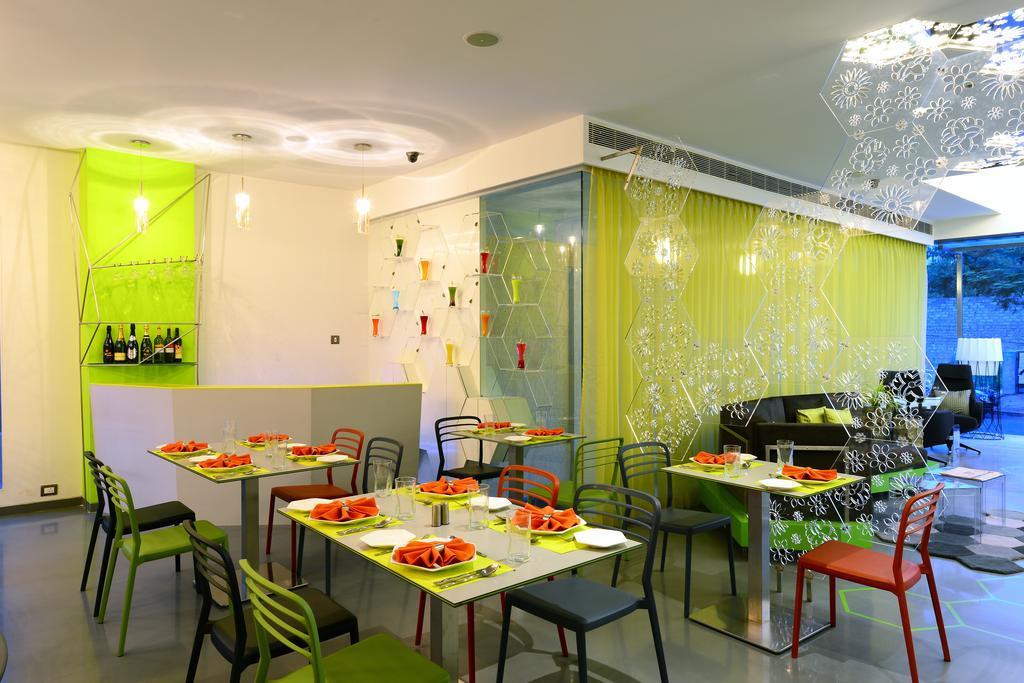 The Lime Boutique Suites Hyderabad Exterior photo